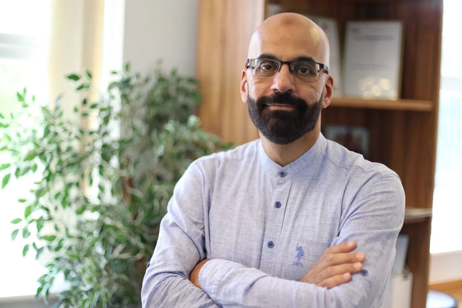 Othman Moqbel in a portrait accompanying his leadership interview